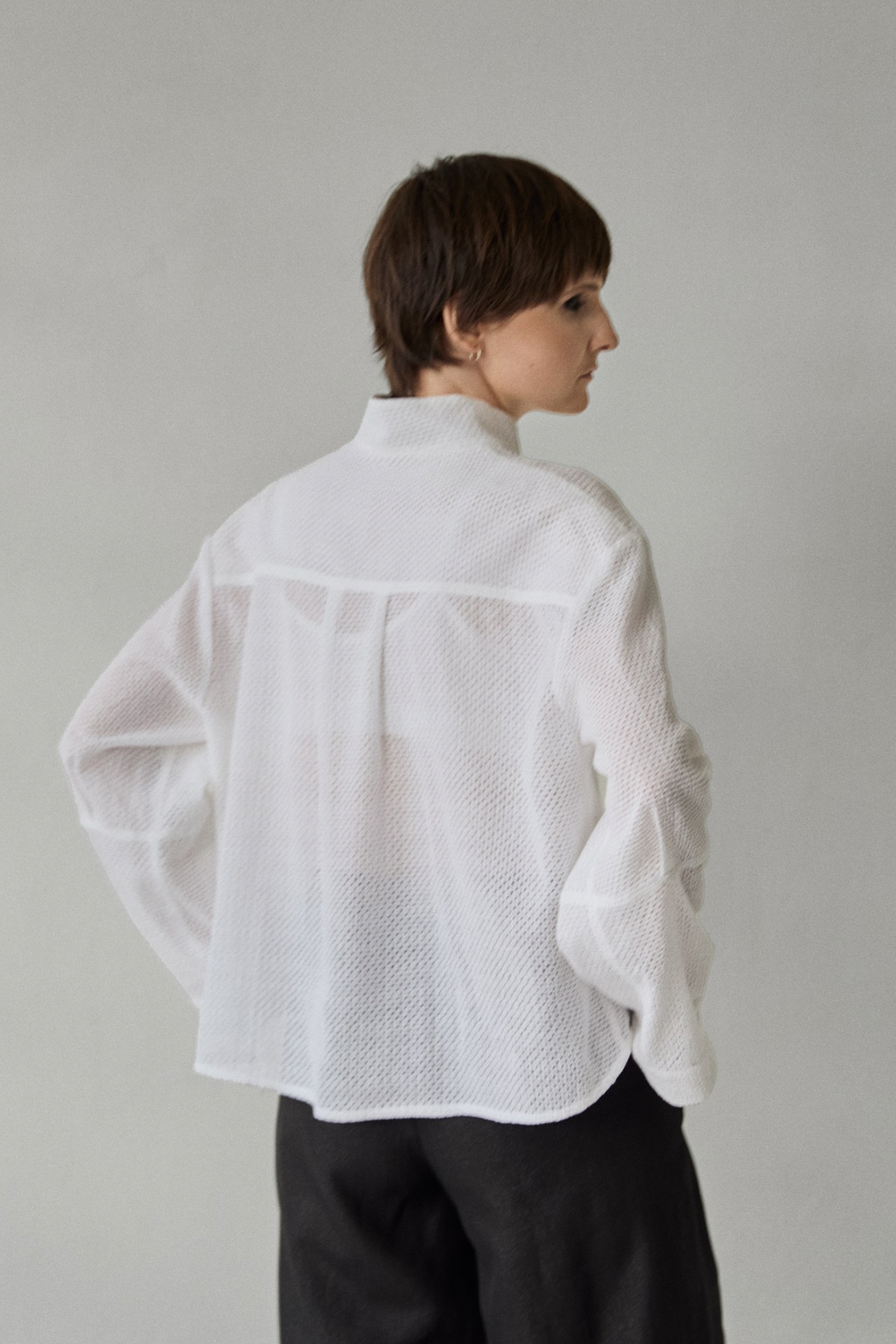 Patternalism pattern #0205 women crop shirt – back view, female model